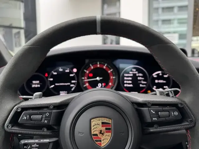 Porsche 992