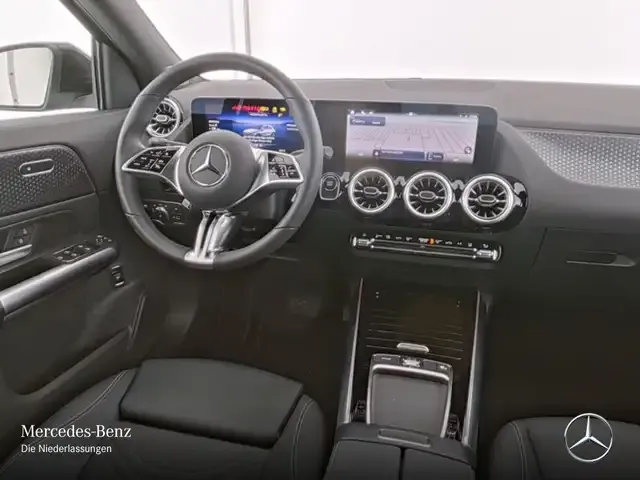 Mercedes-Benz EQA 300