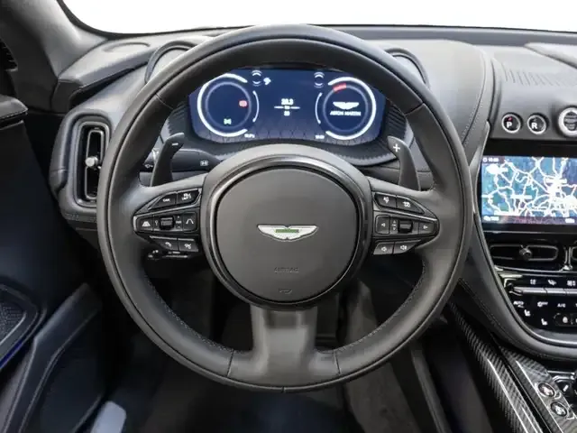 Aston Martin DBX