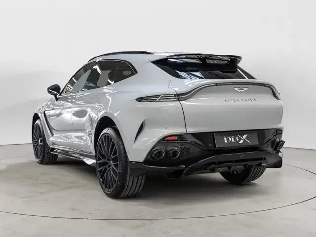 Aston Martin DBX