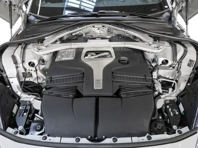 Aston Martin DBX