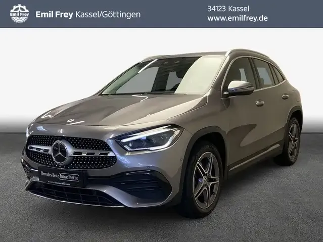 Mercedes-Benz GLA 250