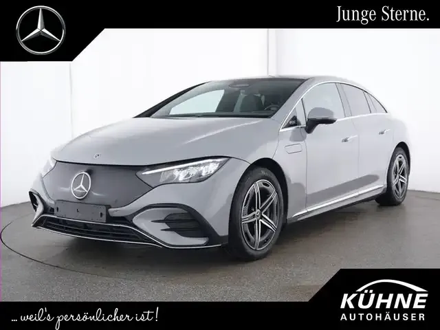 Mercedes-Benz EQE 300