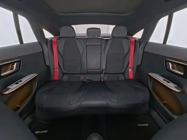 Mercedes-Benz EQE 300