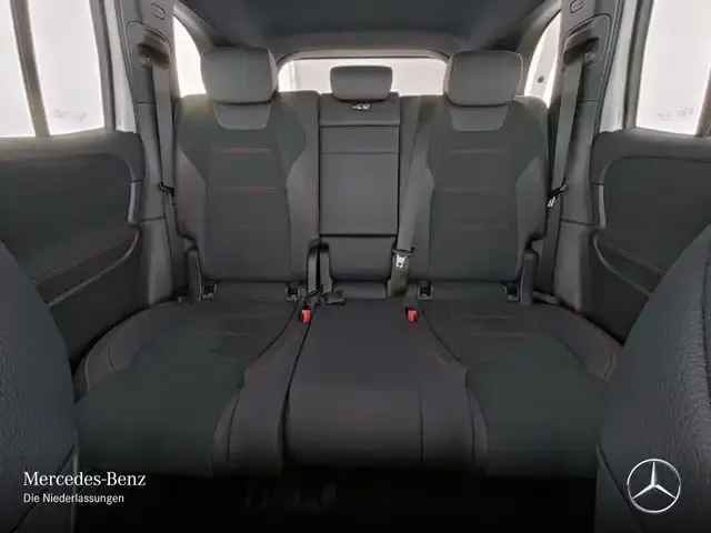 Mercedes-Benz EQB 250