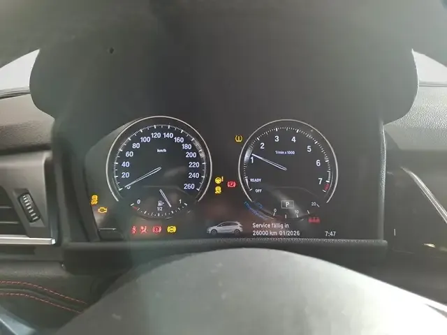 BMW 220