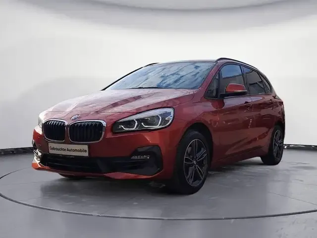 BMW 220