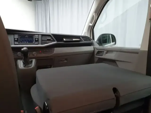 Volkswagen T6.1 Transporter