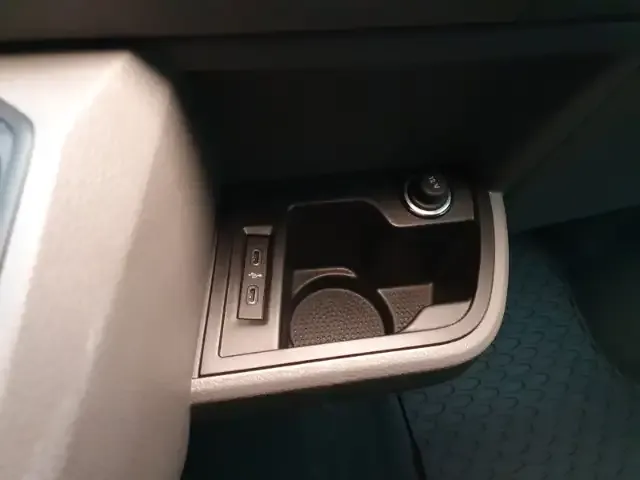 Volkswagen T6.1 Transporter