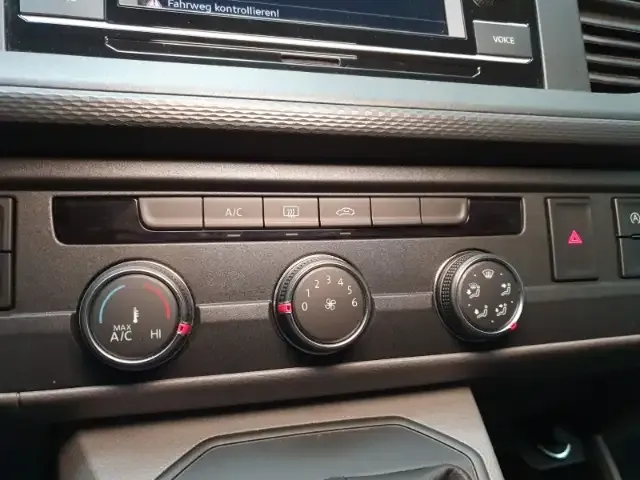 Volkswagen T6.1 Transporter