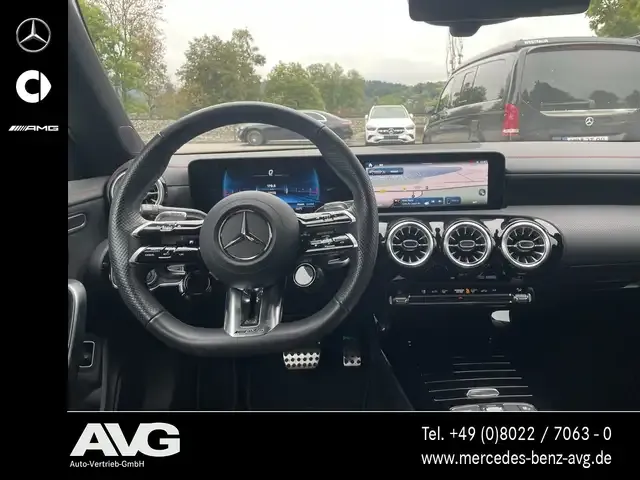 Mercedes-Benz CLA 35 AMG