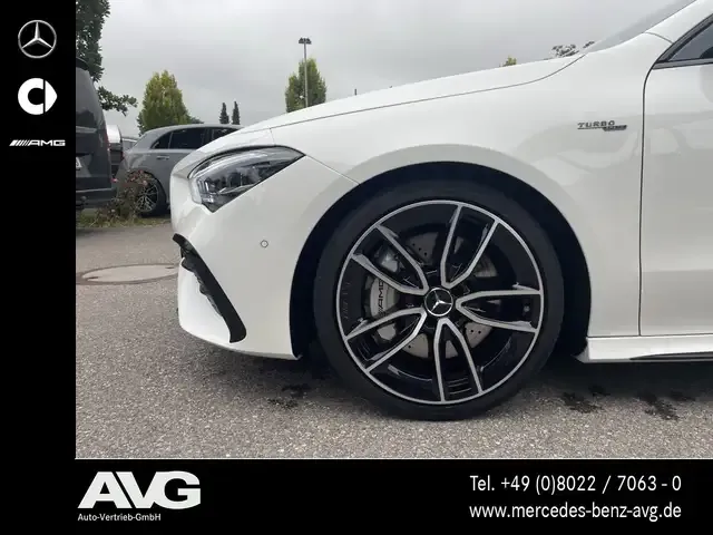 Mercedes-Benz CLA 35 AMG