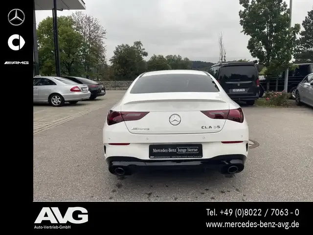 Mercedes-Benz CLA 35 AMG