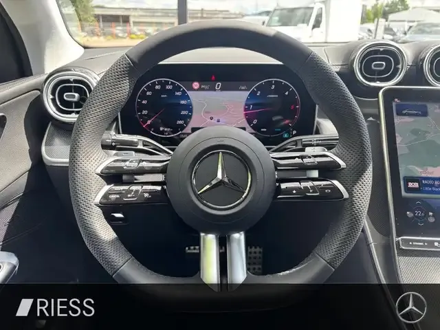 Mercedes-Benz GLC 200