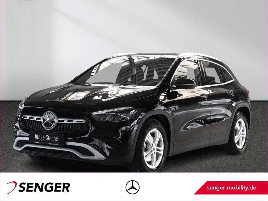 Mercedes-Benz GLA 200