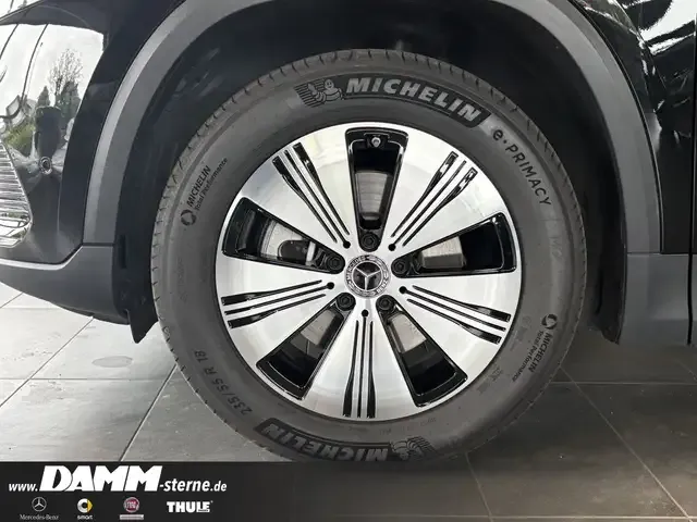 Mercedes-Benz EQA 300