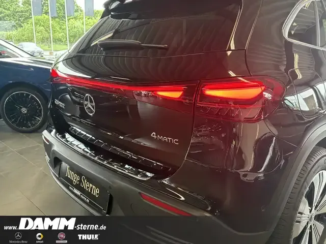 Mercedes-Benz EQA 300