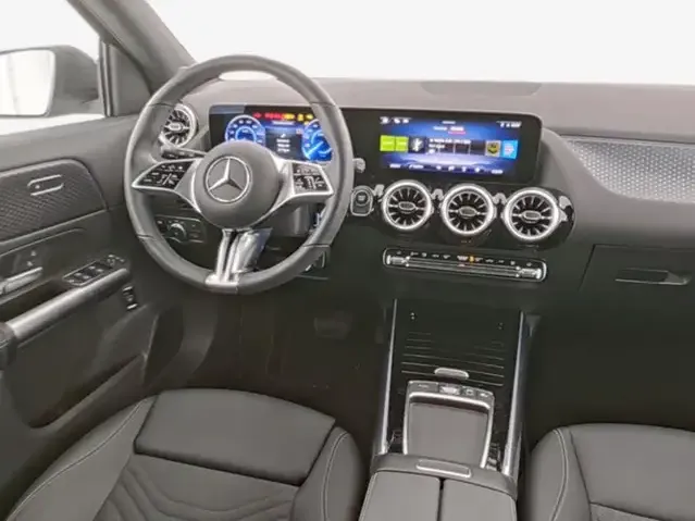 Mercedes-Benz EQA 300