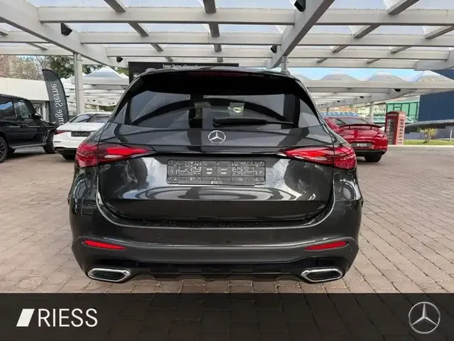 Mercedes-Benz GLC 220