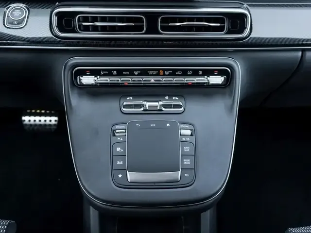 Mercedes-Benz V 250