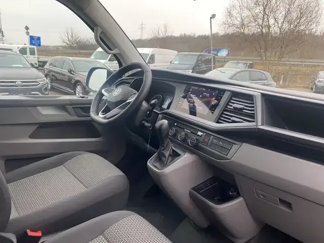 Volkswagen T6 Caravelle