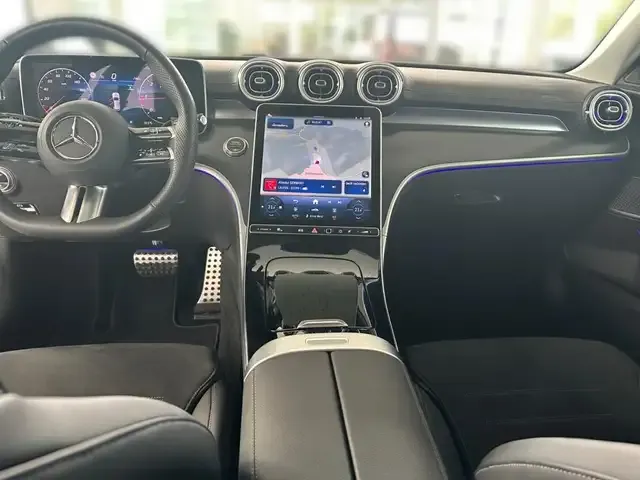 Mercedes-Benz C 220