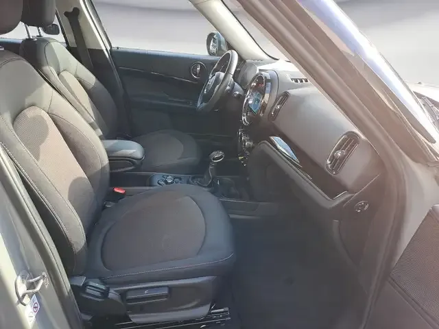 MINI Cooper SE Countryman