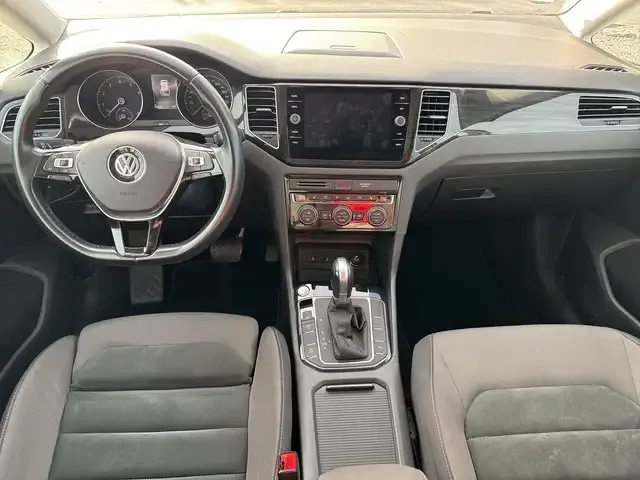 Volkswagen Golf Sportsvan