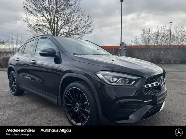 Mercedes-Benz GLA 250