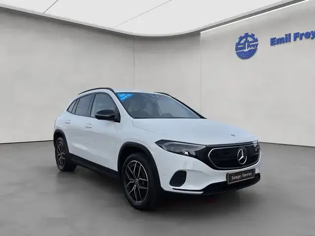 Mercedes-Benz EQA 300