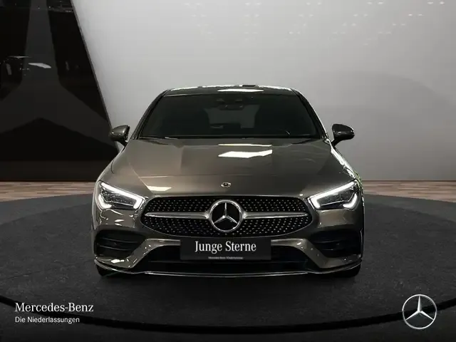 Mercedes-Benz CLA 250
