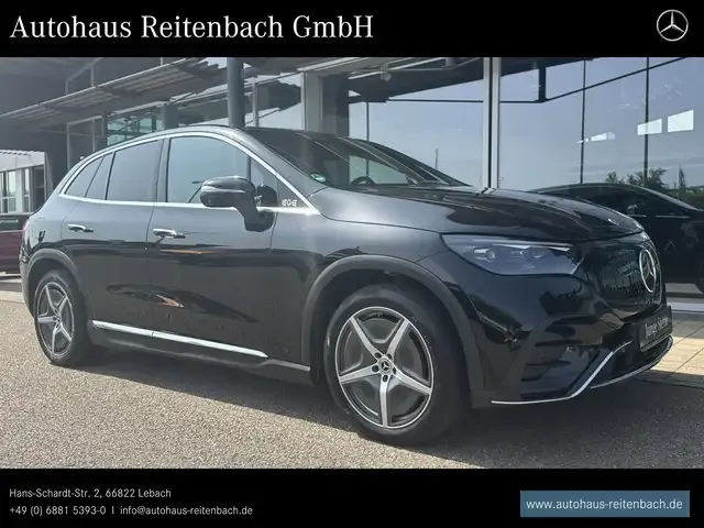 Mercedes-Benz EQE SUV