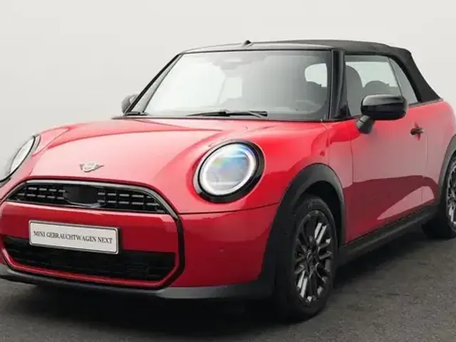 MINI Cooper C Cabrio