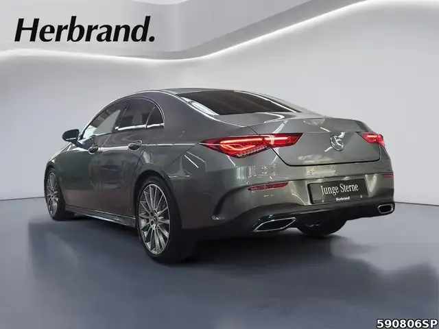 Mercedes-Benz CLA 250