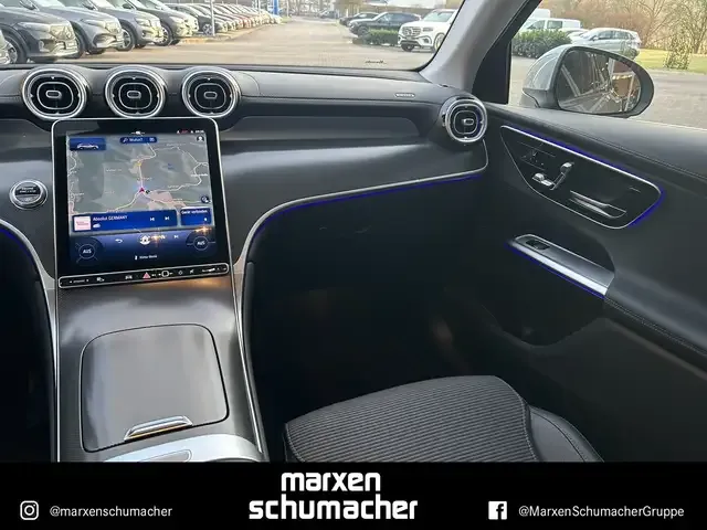 Mercedes-Benz GLC 220