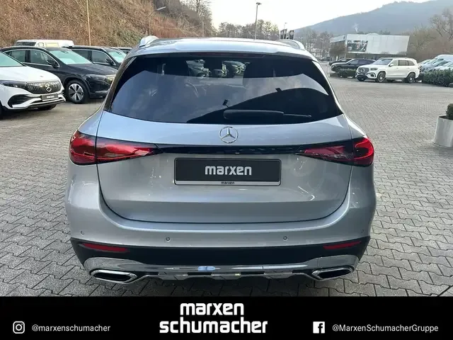 Mercedes-Benz GLC 220