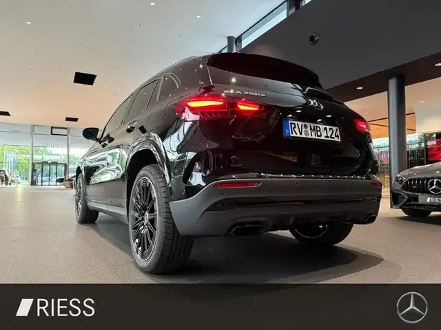 Mercedes-Benz GLA 250
