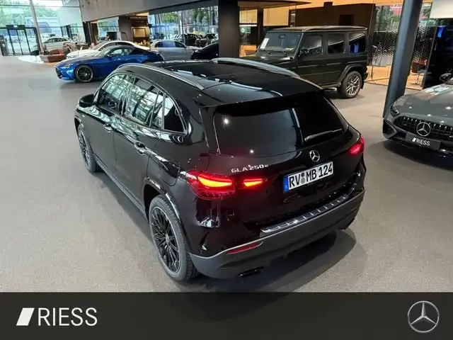 Mercedes-Benz GLA 250