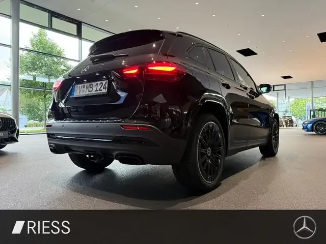 Mercedes-Benz GLA 250