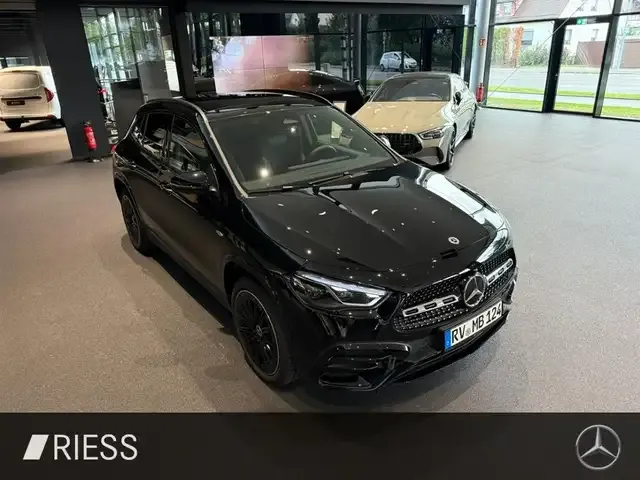 Mercedes-Benz GLA 250