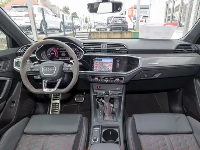 Audi RS Q3