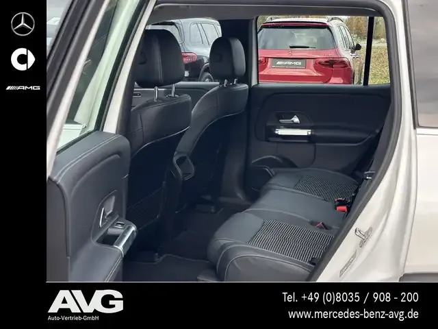 Mercedes-Benz EQB 300