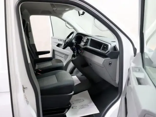 Volkswagen T6.1 Transporter
