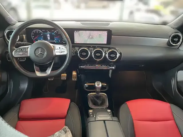 Mercedes-Benz Sonstiges