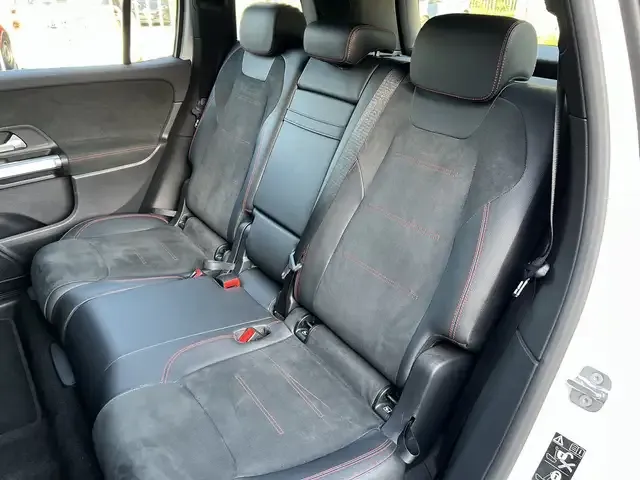Mercedes-Benz EQB 250