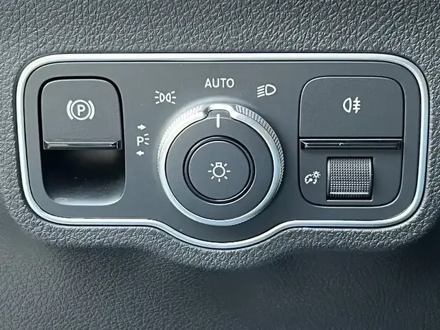 Mercedes-Benz EQB 250
