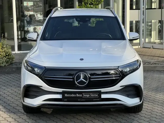 Mercedes-Benz EQB 250