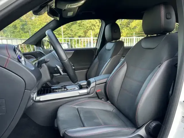 Mercedes-Benz EQB 250