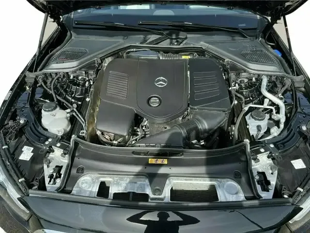 Mercedes-Benz E 200