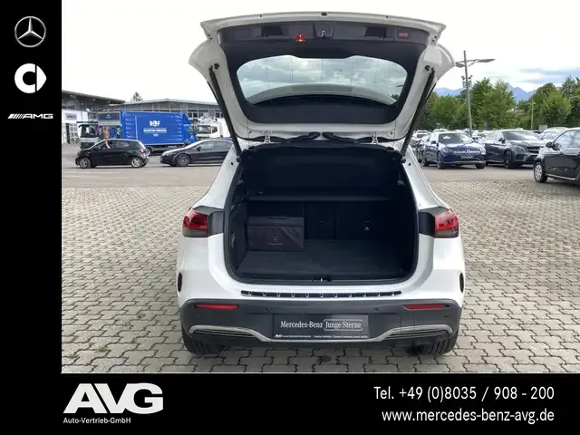 Mercedes-Benz EQA 250